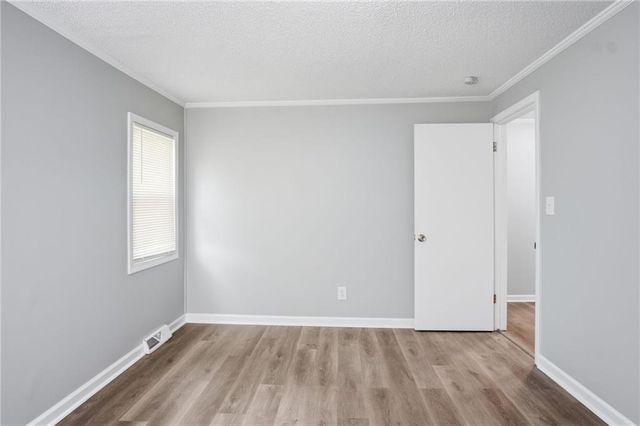 9622 Linwood Boulevard, Independence, MO 64052