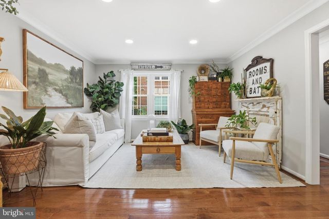 661 N ARMISTEAD ST, Alexandria, VA 22312