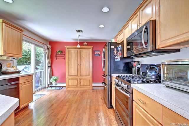 150 N Woods Drive, Wading River, NY 11792