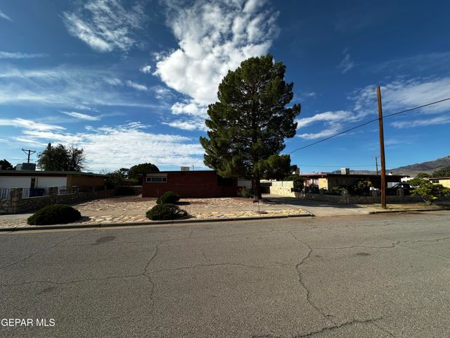 5202 Cornell Avenue, El Paso, TX 79924
