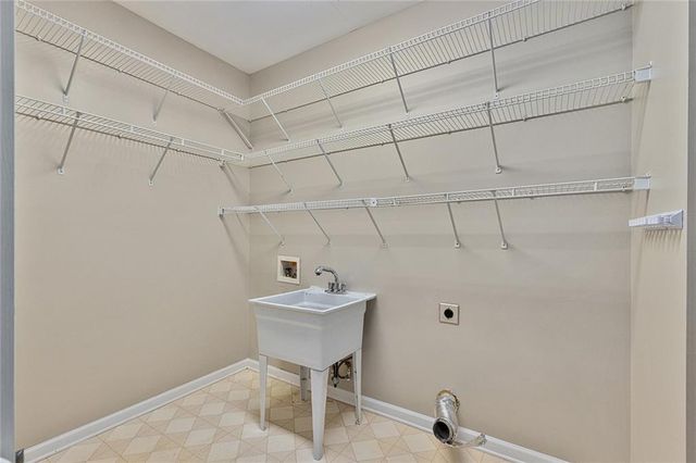 1513 Monarch Drive, Marietta, GA 30062