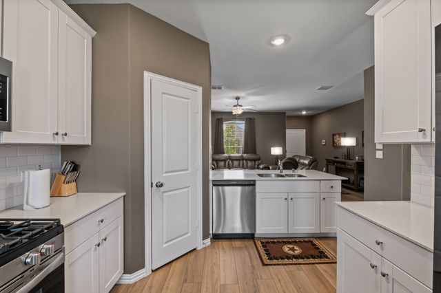 1810 Memorable Moment Drive, Crandall, TX 75114