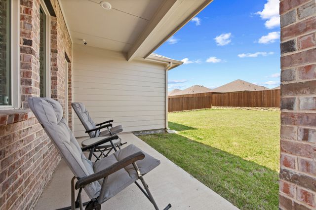 1810 Memorable Moment Drive, Crandall, TX 75114