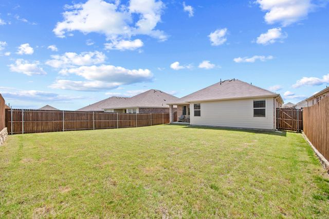 1810 Memorable Moment Drive, Crandall, TX 75114