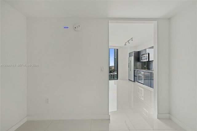 31 SE 6 St 2201, Miami, FL 33131