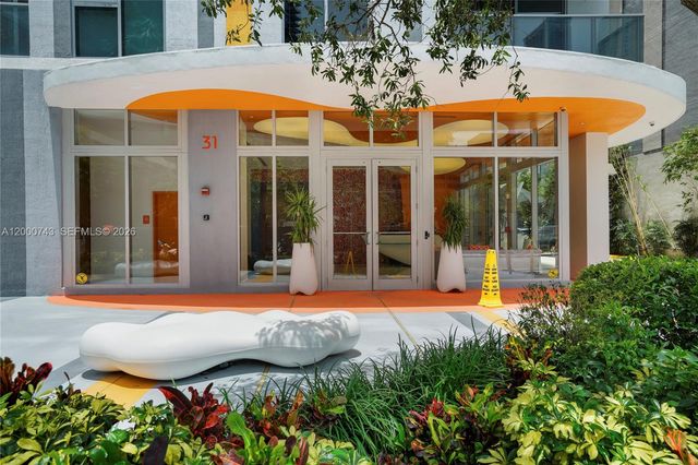 31 SE 6 St 2201, Miami, FL 33131