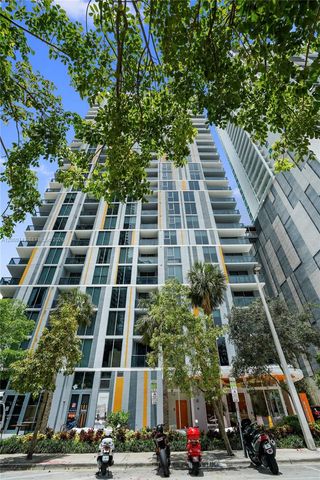 31 SE 6 St 2201, Miami, FL 33131