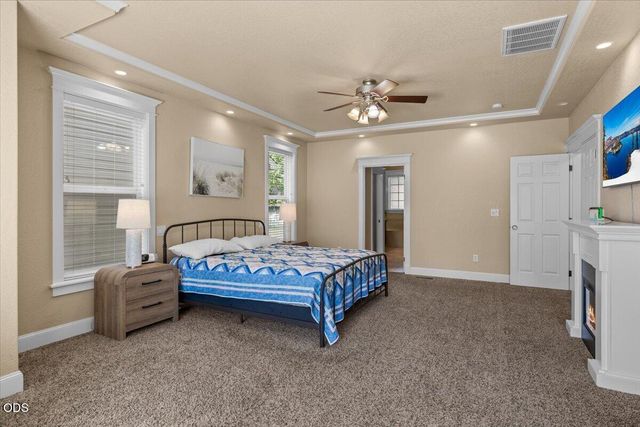 928 Buck Point Street, Central Point, OR 97502