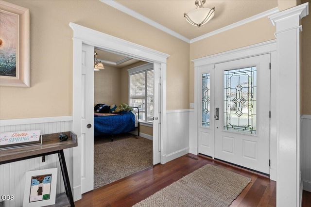 928 Buck Point Street, Central Point, OR 97502