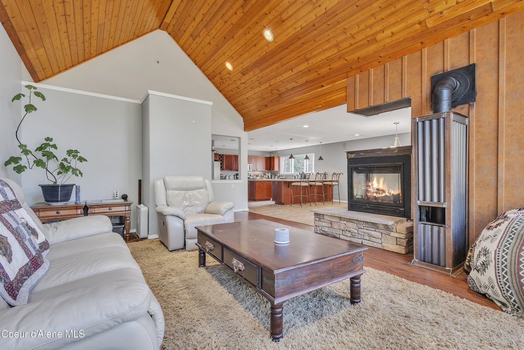 458 Kirby Mountain Rd, Hope, ID 83836 photo 6