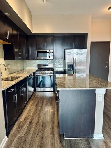 2300 S MICHIGAN Avenue 607, Chicago, IL 60616