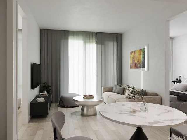 46-30 21st Street 2B, Long Island City, NY 11101