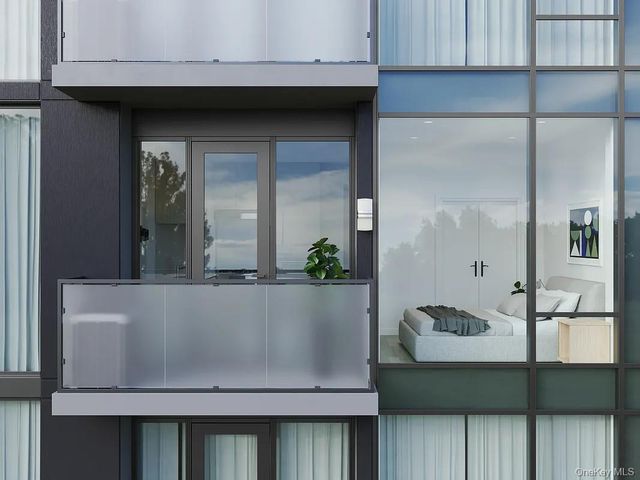 46-30 21st Street 2B, Long Island City, NY 11101