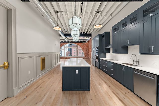 915 Liberty Avenue 701, Downtown Pgh, PA 15222