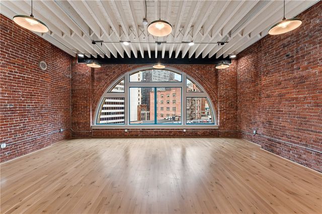 915 Liberty Avenue 701, Downtown Pgh, PA 15222
