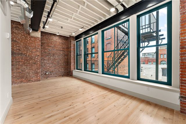 915 Liberty Avenue 701, Downtown Pgh, PA 15222