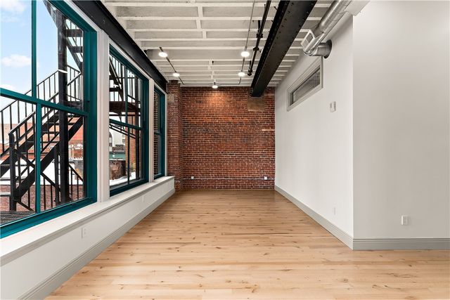 915 Liberty Avenue 701, Downtown Pgh, PA 15222