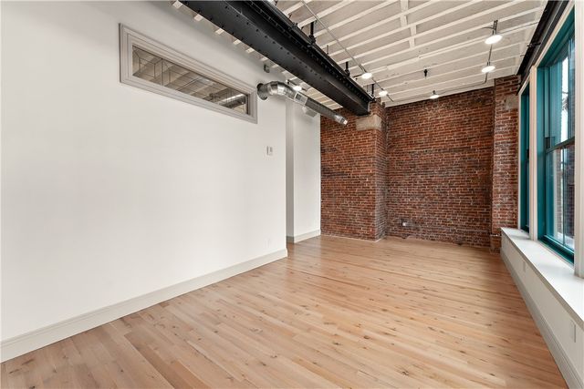 915 Liberty Avenue 701, Downtown Pgh, PA 15222