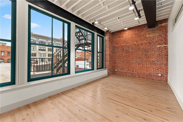 915 Liberty Avenue 701, Downtown Pgh, PA 15222