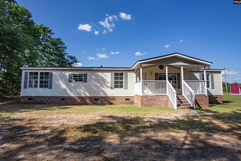 2136 Ridgeway Road, Lugoff, SC 29078