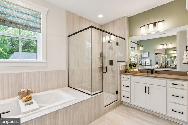 1933 SILVER LAKE LN, Trappe, MD 21673