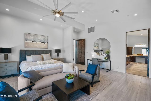 7450 E CONTINENTAL MOUNTAIN ESTATES Drive 1, Cave Creek, AZ 85331