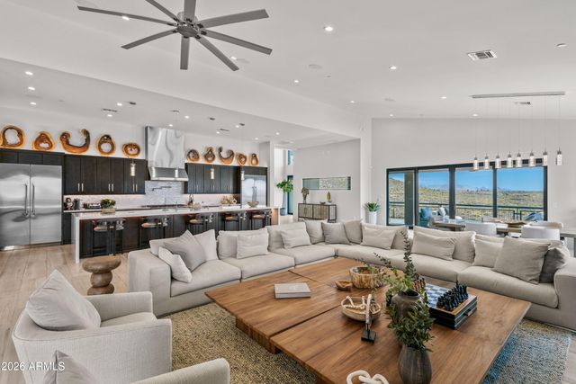 7450 E CONTINENTAL MOUNTAIN ESTATES Drive 1, Cave Creek, AZ 85331