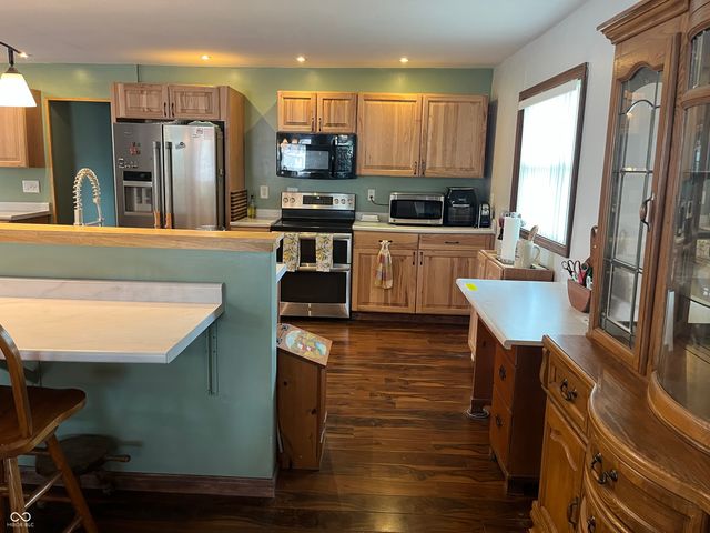 1216 N Cherry Street, Rushville, IN 46173