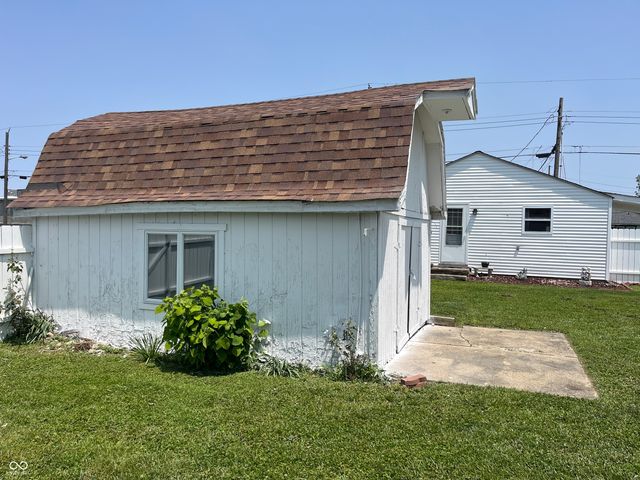 1216 N Cherry Street, Rushville, IN 46173