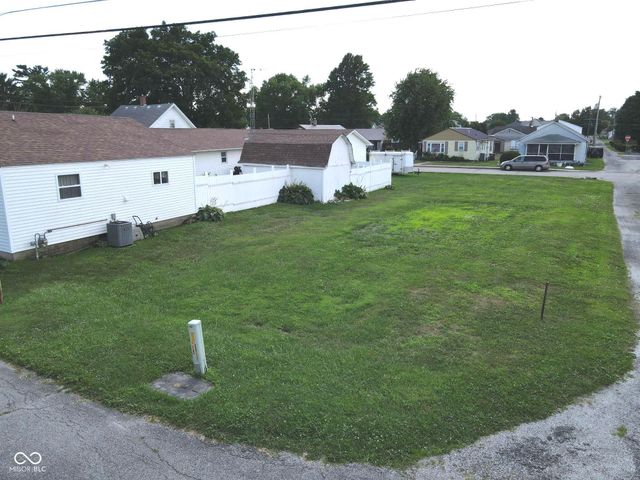 1216 N Cherry Street, Rushville, IN 46173