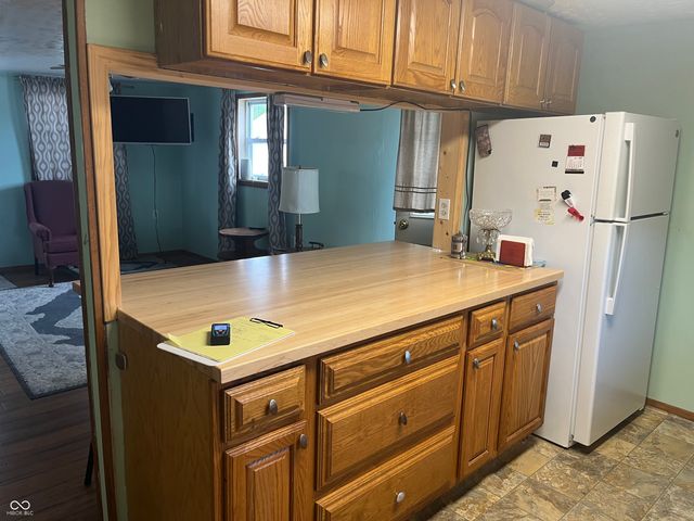 1216 N Cherry Street, Rushville, IN 46173