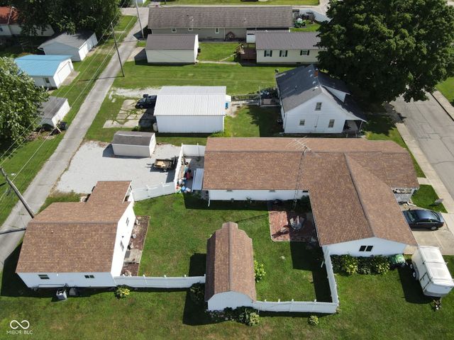 1216 N Cherry Street, Rushville, IN 46173