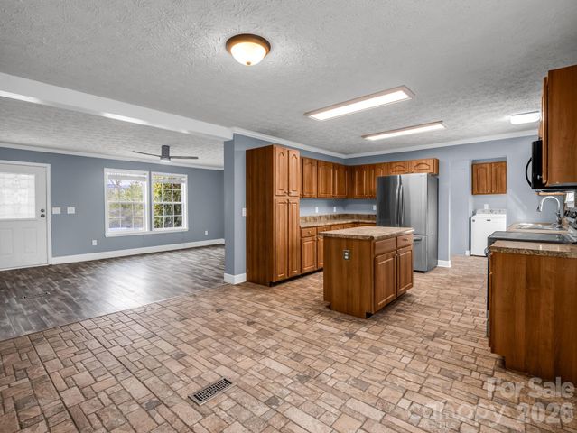 865 Boland Drive, Lake Lure, NC 28746