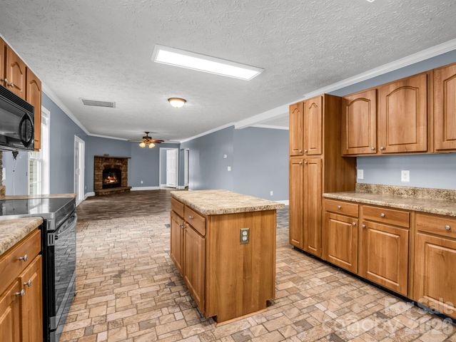 865 Boland Drive, Lake Lure, NC 28746