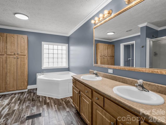 865 Boland Drive, Lake Lure, NC 28746