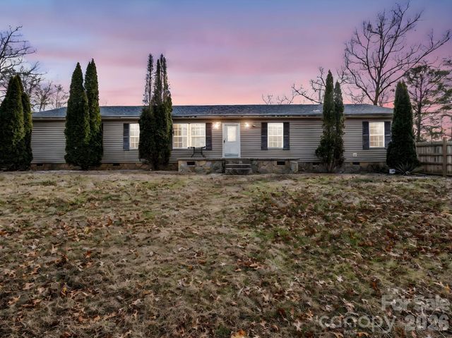 865 Boland Drive, Lake Lure, NC 28746