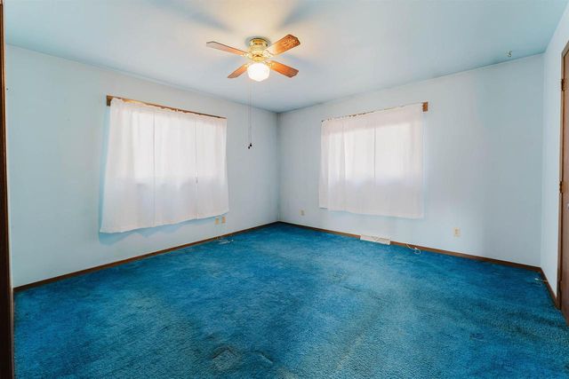 8480 SHIRLEY COURT, Winneconne, WI 54986