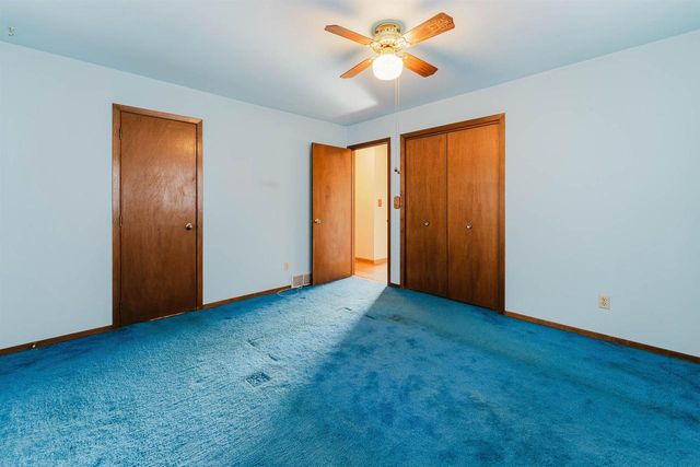 8480 SHIRLEY COURT, Winneconne, WI 54986