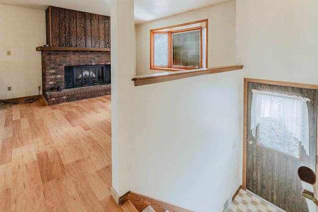 8480 SHIRLEY COURT, Winneconne, WI 54986