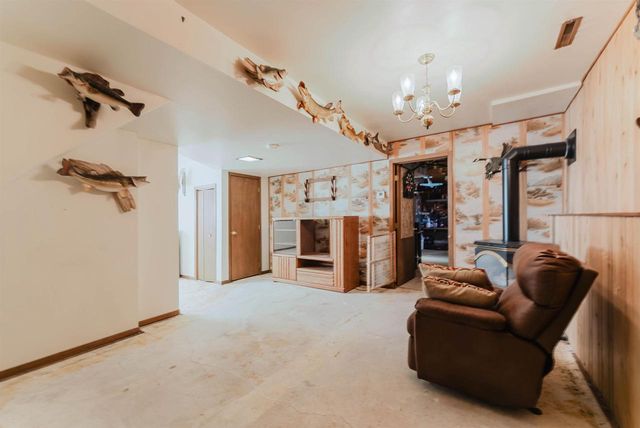 8480 SHIRLEY COURT, Winneconne, WI 54986