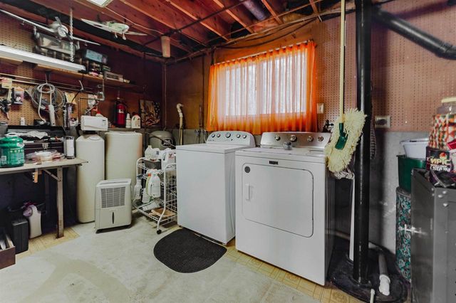 8480 SHIRLEY COURT, Winneconne, WI 54986