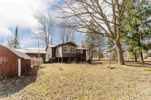 8480 SHIRLEY COURT, Winneconne, WI 54986