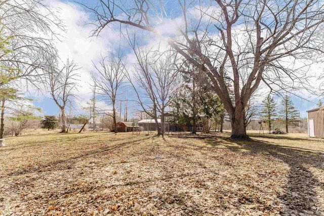 8480 SHIRLEY COURT, Winneconne, WI 54986