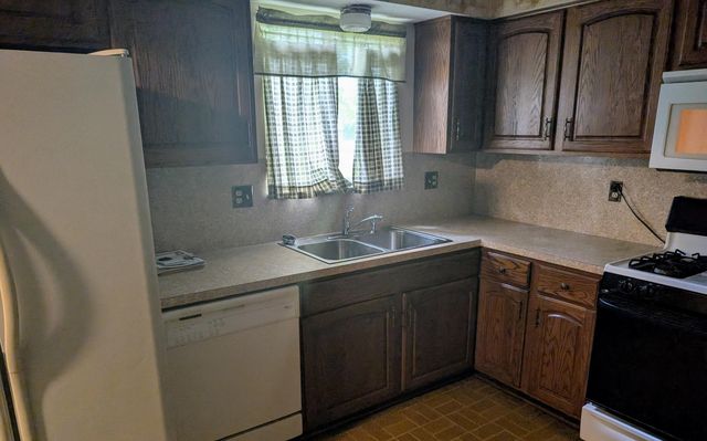1601 E Sandalwood Place, Columbus, OH 43229