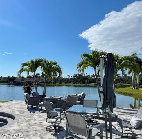 4735 Southern Breeze DR, Naples, FL 34114