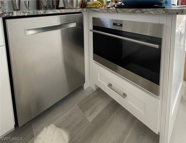 4735 Southern Breeze DR, Naples, FL 34114