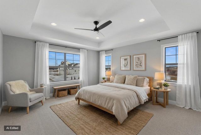 W192N5437 Red Crown LANE, Menomonee Falls, WI 53051