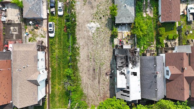 5935 S Carpenter Street, Chicago, IL 60621