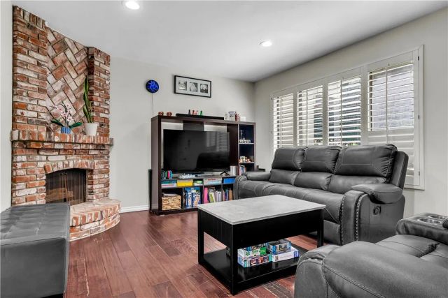 9903 Karmont, South Gate, CA 90280