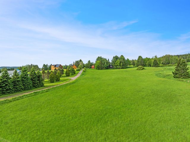 Kings Highway, Colebrook, NH 03576